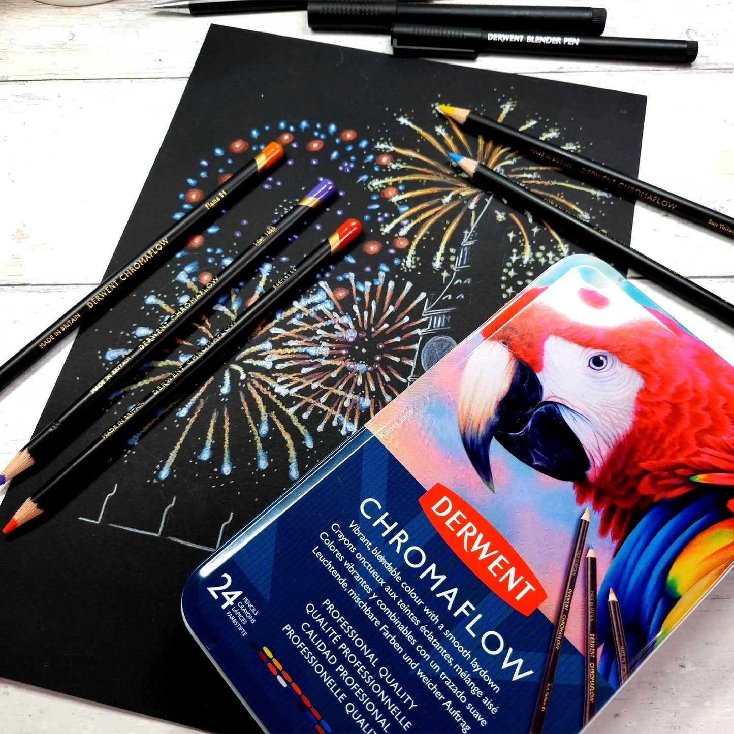 Derwent Chromaflow Pencils - Set of 24 - FREE Set of 2 Blender Pens